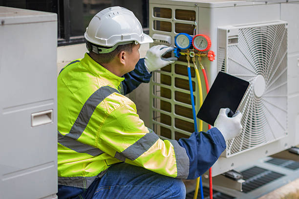 Professional Hvac technician working in Clinton, OK